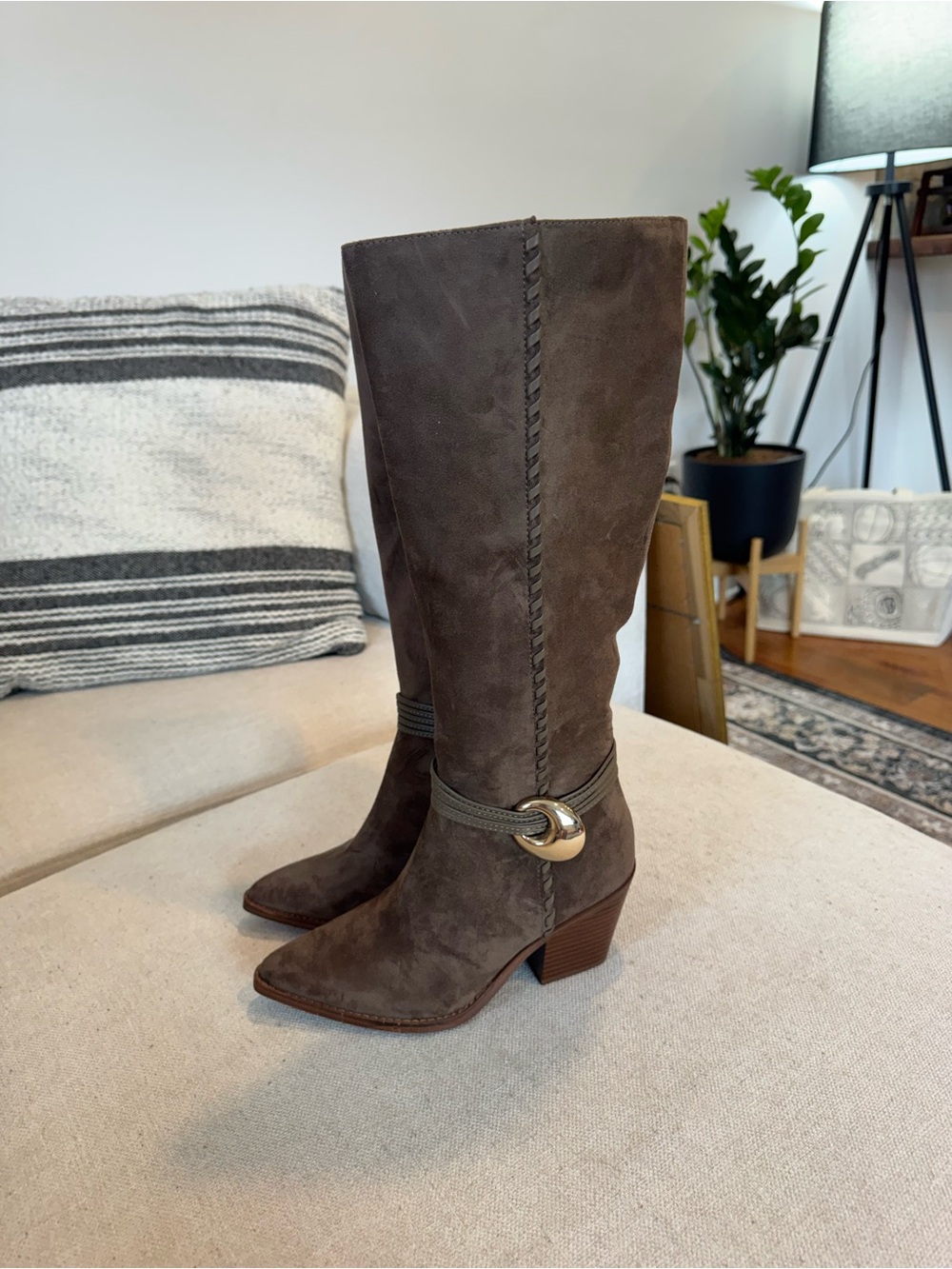 Rio Whip Stitch Tall Western Boots with Memory Foam, Brown Sz 7 NWT